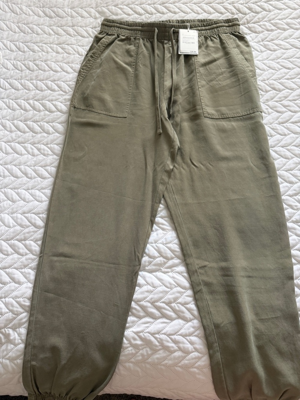 Malibu Linen-Blend Joggers in Military Olive-Barefoot Dreams